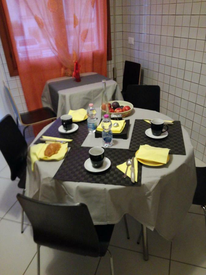 B&B Verrazzano Affittacamere Соттомарина Экстерьер фото